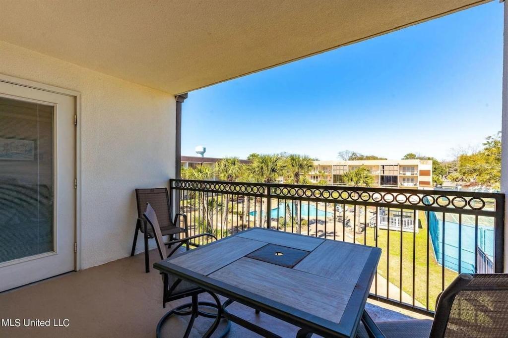 Biloxi Beach Condo-B Bagian luar foto
